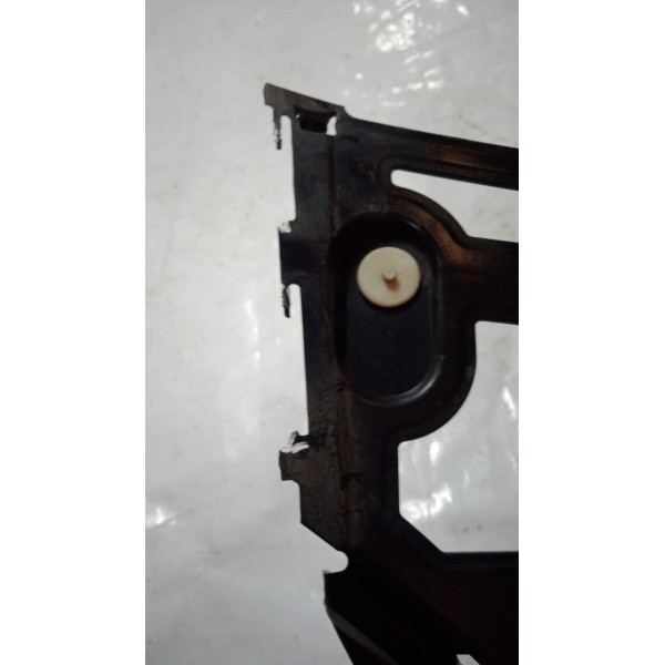 Guia Suporte Lateral Spoiler L.e Bmw 535 Gt Sport 08 A 13