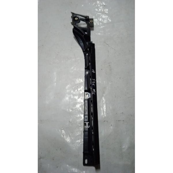 Guia Suporte Lateral Spoiler L.e Bmw 535 Gt Sport 08 A 13