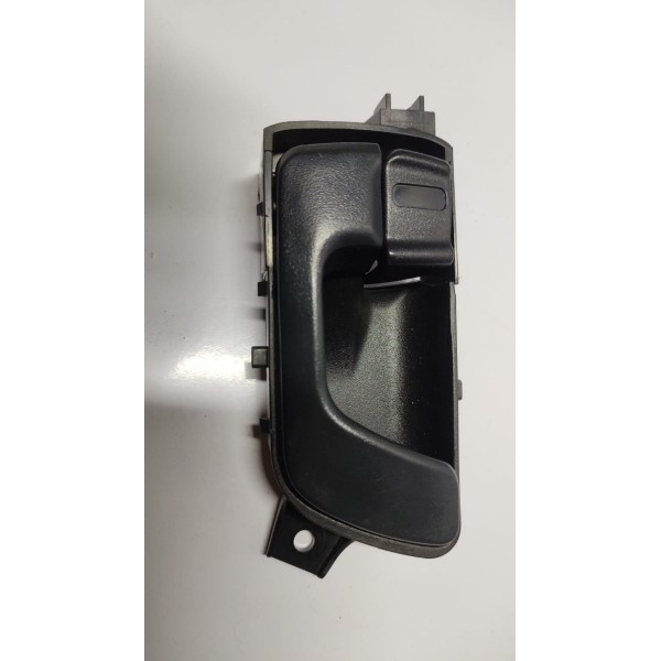 Maçaneta Interna Diant Esq Mitsubishi Pajero Tr4 08 A 15
