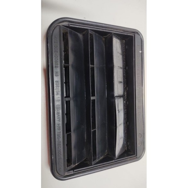 Difusor Saida De Ar Traseiro  Dir. Bmw 320i 2013 A 2017