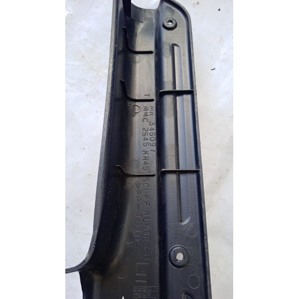 Acabamento Moldura Soleira Diant Esq Mitsubishi Pajero Tr4