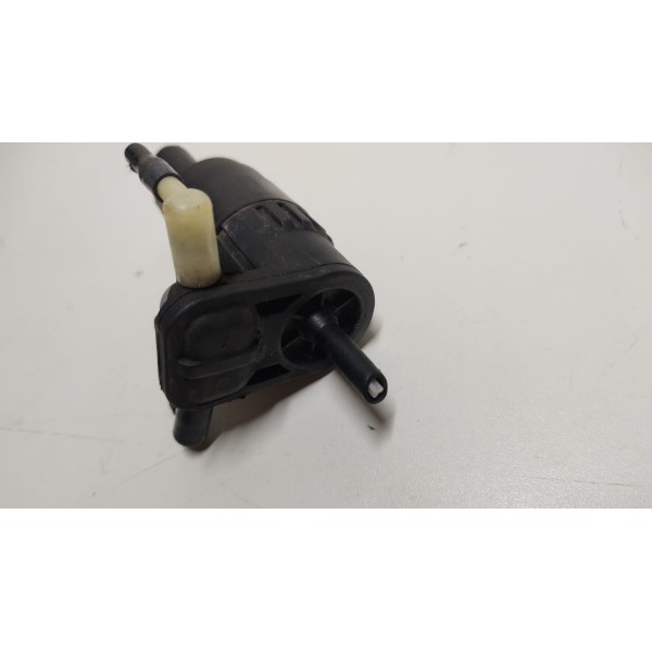 Bomba Motor Esguicho Parabrisa Vw Tiguan Jetta Golf