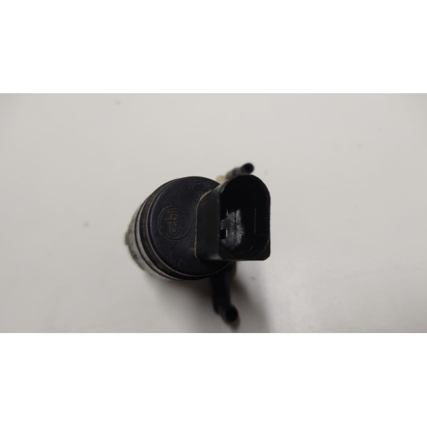 Bomba Motor Esguicho Parabrisa Vw Tiguan Jetta Golf