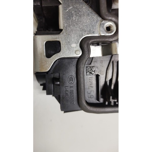 Fechadura Porta Traseira Esquerda Bmw 320i 13 A 17