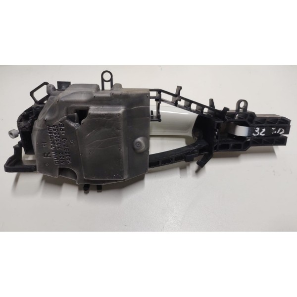 Maçaneta Externa Porta Traseira Direita  Bmw 320i 328i 13a17