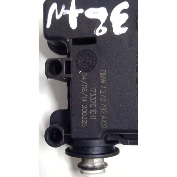 Trava Elétrica Portinhola Do Tanque Bmw 320i 328i 2013 A 17