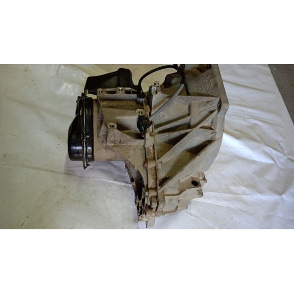 Caixa De Macha Cambio Ford New Fiesta  1.5 1.6 Motor Sigma