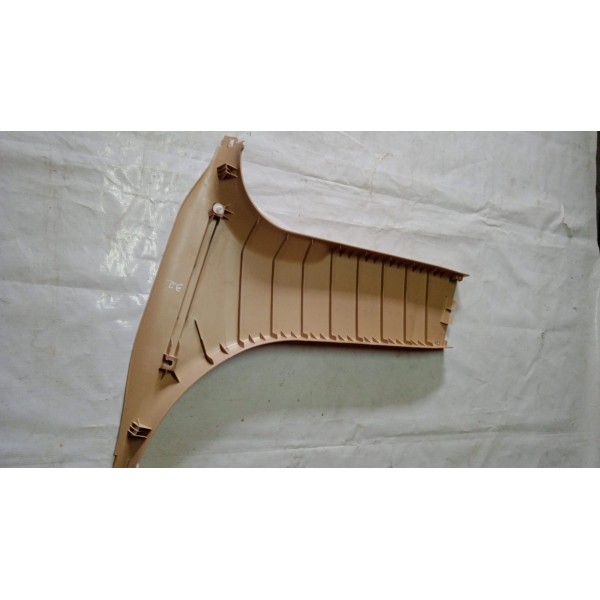 Acabamento Coluna Lateral Dir  Bmw 320i 2013 A 2017