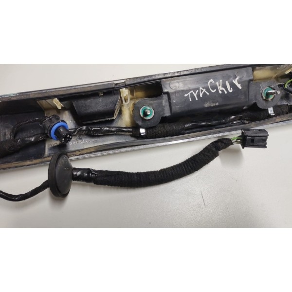 Aplique Moldura Cromada Tampa Traseira Tracker 2014 A 2017