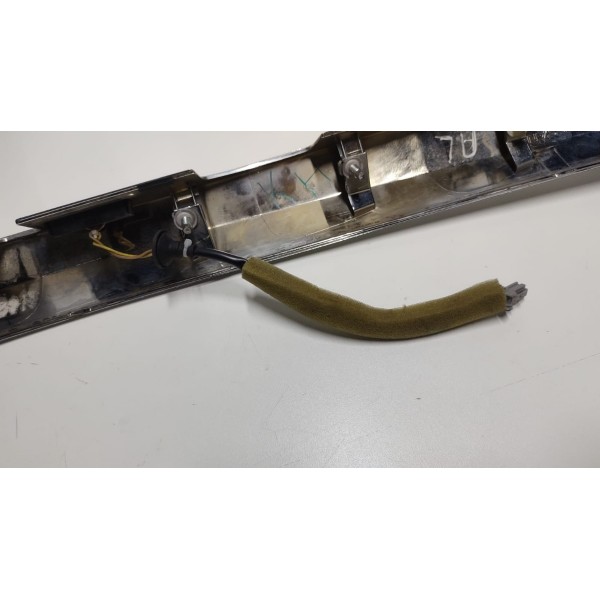 Friso Moldura Cromado Tampa Traseira Nissan Altima