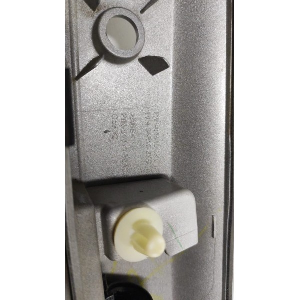 Moldura Tampa Traseira Nissan Versa 2012 A 2018