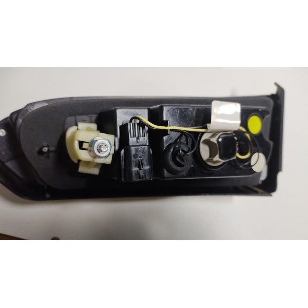 Lanterna Led Tampa Traseira Esquerdo Fiat Cronos Original