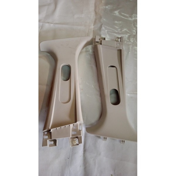 Par Moldura Acabamento Coluna De Porta Esq/dir Fiat Cronos