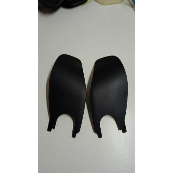 Par Acabamento Tampa Lateral Forro Esq/dir Fiat Cronos