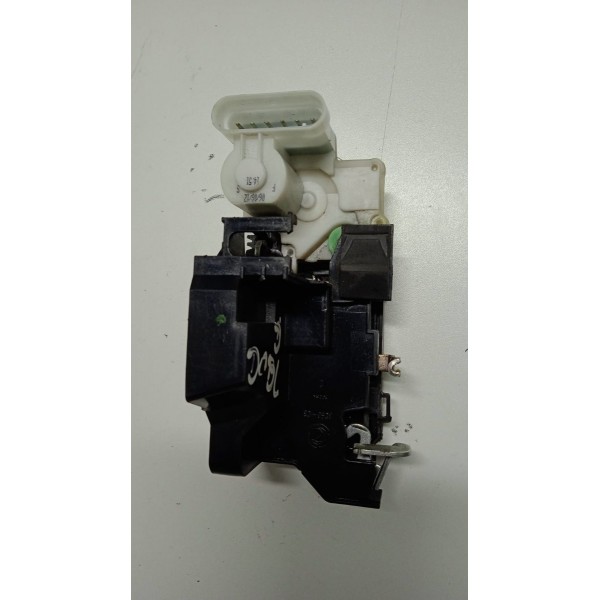 Fechadura Da Porta L.d Fiat Doblo 2011 A 2019