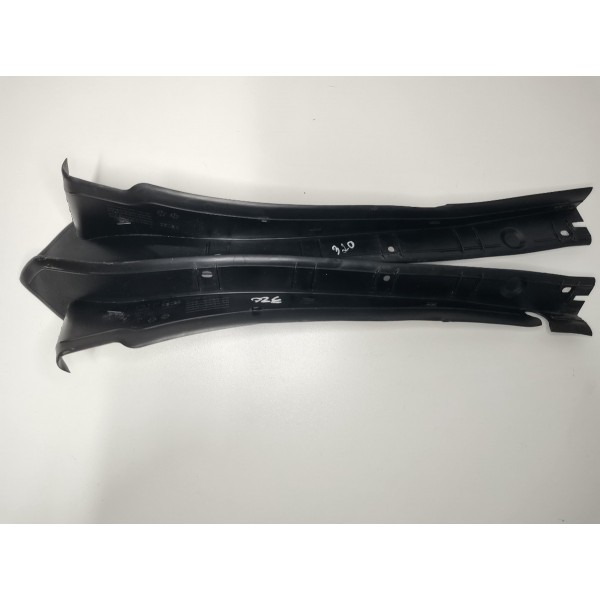 Acabamento Superior Para-lama Direito / Esquerdo Bmw 320i