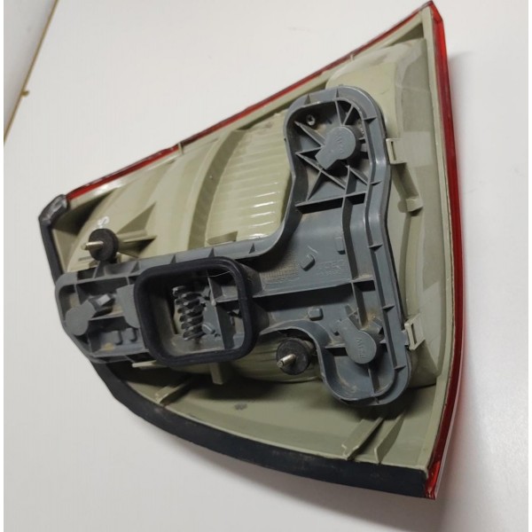 Lanterna  Corsa Sedan 2007 A 2012 Direito