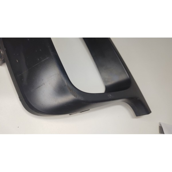 Moldura Parachoque Dianteiro Direito Jeep Compass