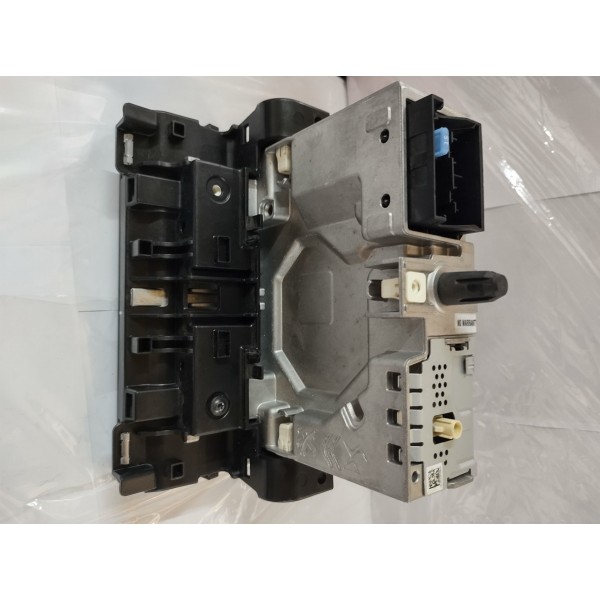 Tela Multimidia Peugeot 208 9828817280