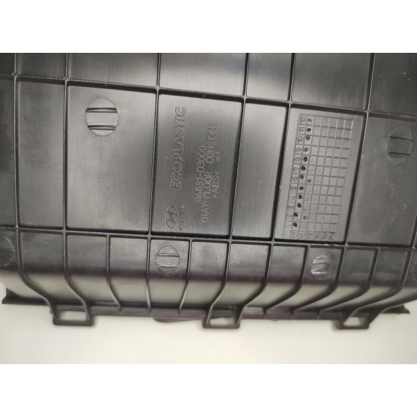 Porta Objetos Com Entrada Aux Usb New Tucson 84631-d3000