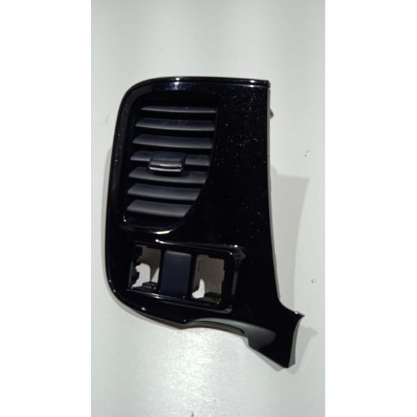 Moldura Com Difusor De Ar L.e Mitsubishi Outlander 14 A 16