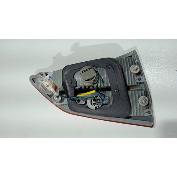 Lanterna Tampa Traseira L.d Hyundai Hb20 Hatch 13 A 17