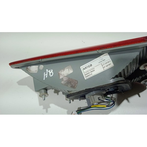 Lanterna Tampa Traseira L.d Hyundai Hb20 Hatch 13 A 17