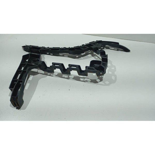 Suporte Guia Parachoque Traseiro L.e Vw Golf Variant 14 A 19