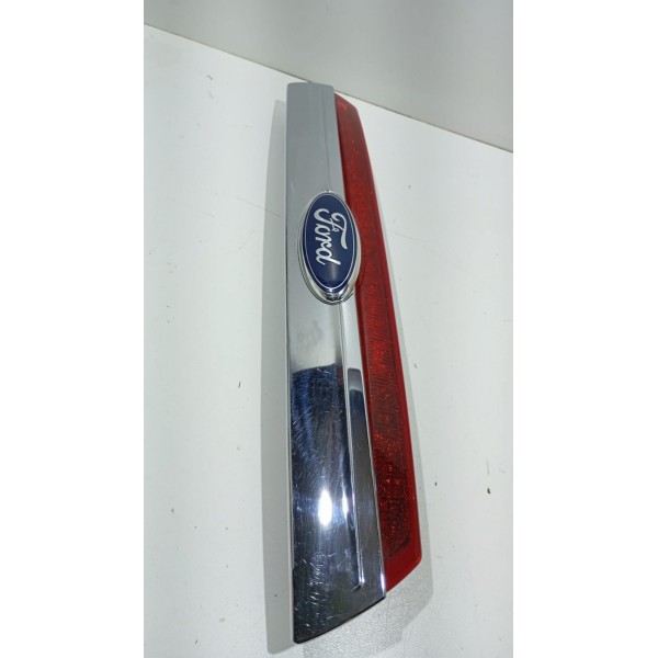 Aplique Cromado Break Light Tampa Traseira Ford Fusion