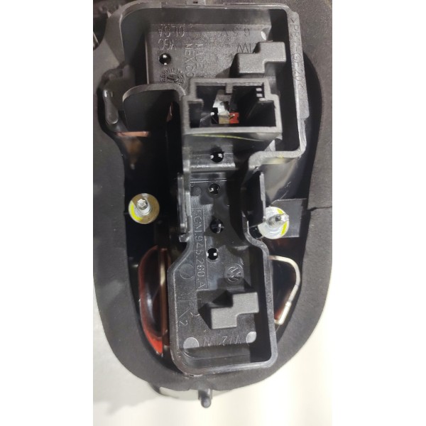 Lanterna Direita Tampa Traseira Vw Golf Variant 14 A 19