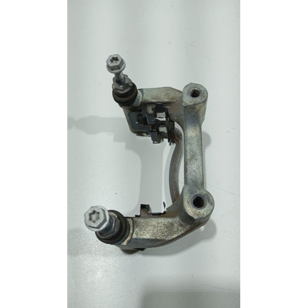 Cavalete Da Pinça Freio T.e Hyundai Azera 3.0 V6 12 A 17