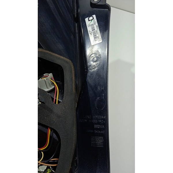 Lanterna Traseira L.d Ford New Fiesta Hatch Original