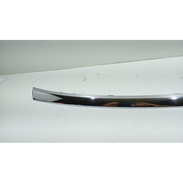 Friso Moldura Cromado Tampa Traseira Mitsubishi Outlander