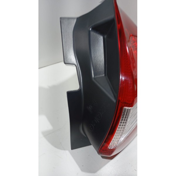 Lanterna Traseira L.d Ford Focus Hatch 13 A 15