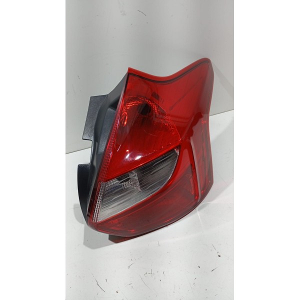 Lanterna Traseira L.d Ford Focus Hatch 13 A 15