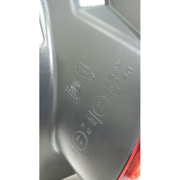 Lanterna Traseira L.d Ford Focus Hatch 13 A 15