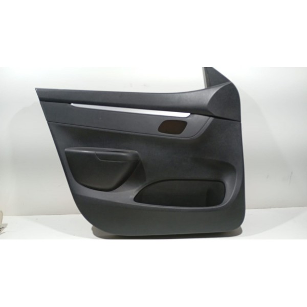 Forro De Porta D.e Renault Kwid 18 A 22
