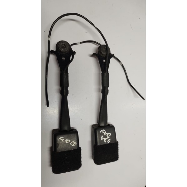 Par Engate Femea Cinto Segurança R.r Evoque 2011 A 2015