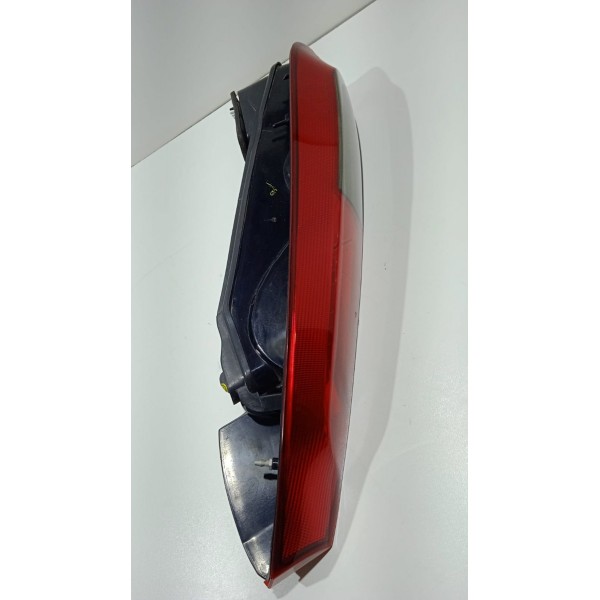 Lanterna Traseira L.d Ford Fiesta Hatch  Fume 09 A 13