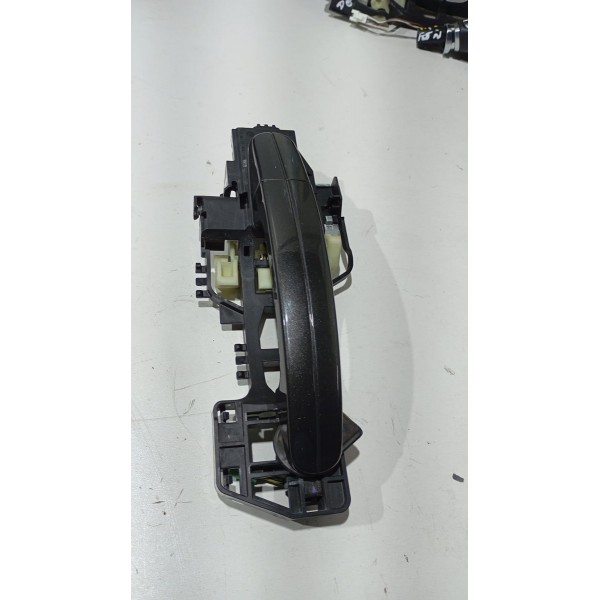Maçaneta Externa Porta T.d Ford Focus Hatch 14 A 18