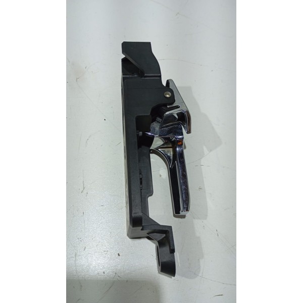 Maçaneta Interna Porta T.d Ford Fusion 08 A 12