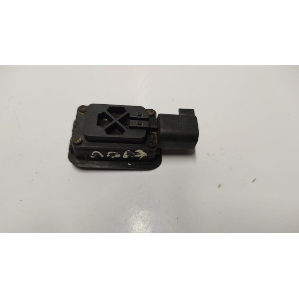 Botão Maçaneta Eletrica Porta Malas R.r Evoque 11 A 15