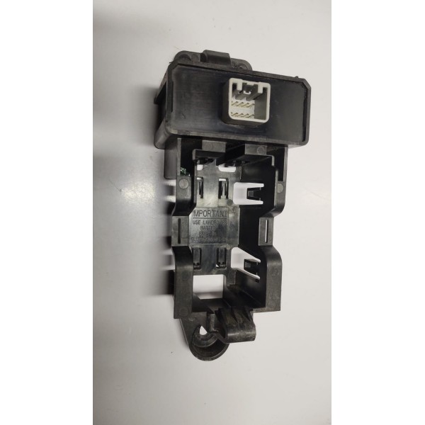 Suporte Modulo Bateria Auxiliar R.r Evoque 11 A 15