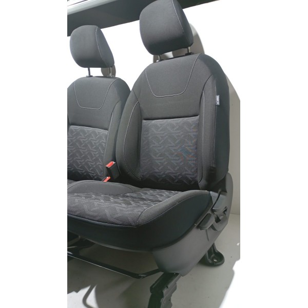 Jogo De Banco Com Bolsas Laterais Nissan Kicks 20 A 25