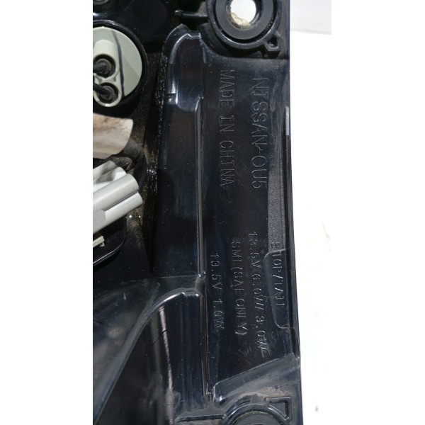 Lanterna Traseira Led L.e Nissan Kicks 21 A 25