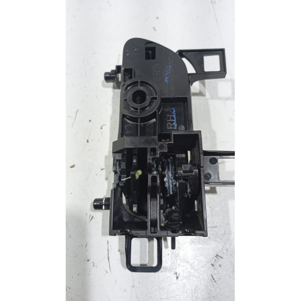 Maçaneta Interna Porta T.d Nissan Kicks 16 A 25