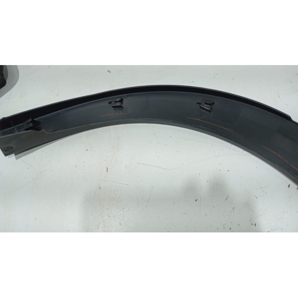 Moldura Alargador Paralama T.d Nissan Kicks 16 A 25