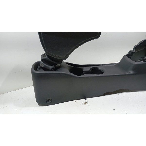 Console Central Apoio De Braço Nissan Kicks 16 A 25