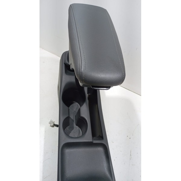 Console Central Apoio De Braço Nissan Kicks 16 A 25