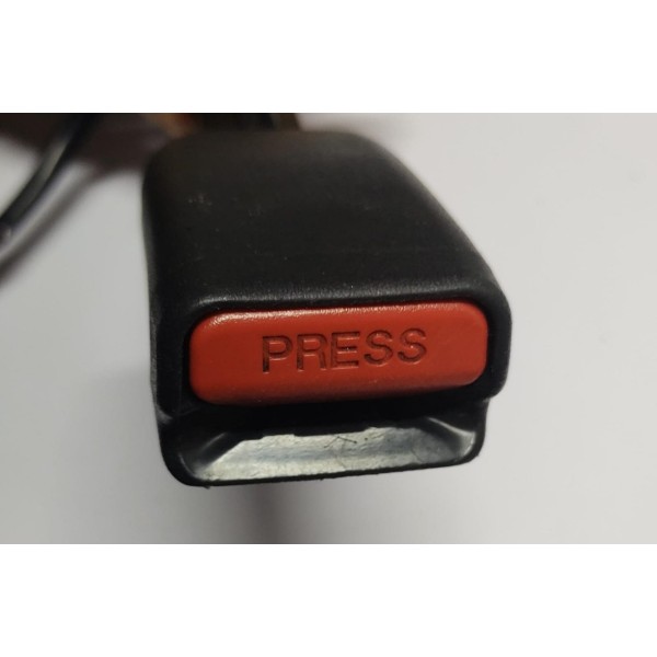 Engate Femea Cinto Segurança L.e Nissan Sentra 14 A 17